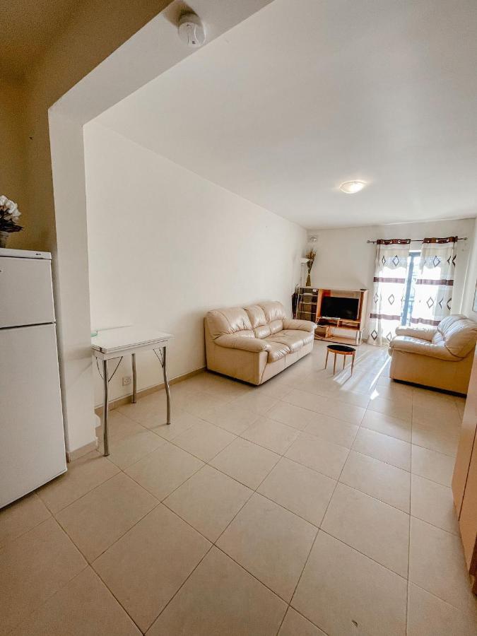 Stresa Court Apartments Saint Julian's Exterior photo